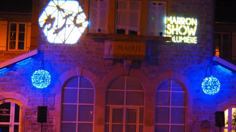 Maison des Jeunes et de la Culture - MJC de Saint-Martin-en-Haut | Pôle événementiel Marron Show